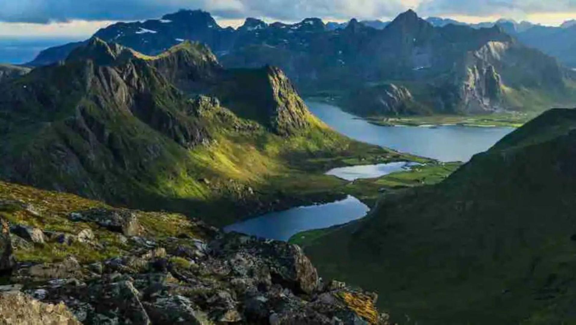 Leilighet Med Balkong Og Havutsikt Pa Napp. Zewnętrze zdjęcie