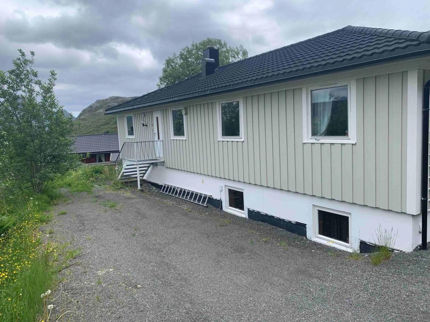 Leilighet Med Balkong Og Havutsikt Pa Napp. Zewnętrze zdjęcie